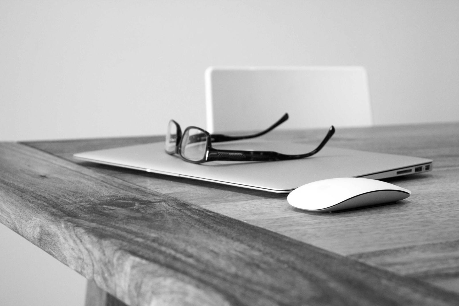 E.Lo & Co: Strategic Consulting